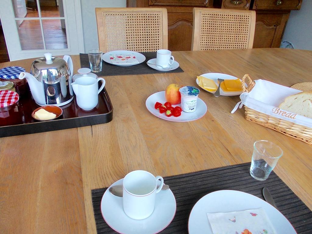 B&B Chambre Chocolat Woluwe-Saint-Lambert Bagian luar foto