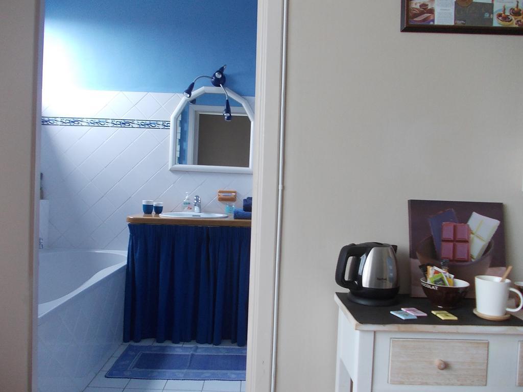 B&B Chambre Chocolat Woluwe-Saint-Lambert Bagian luar foto
