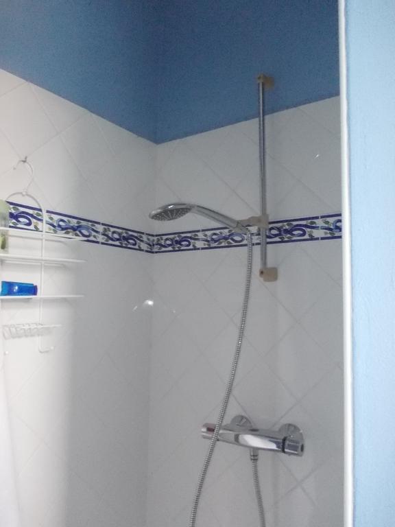 B&B Chambre Chocolat Woluwe-Saint-Lambert Bagian luar foto