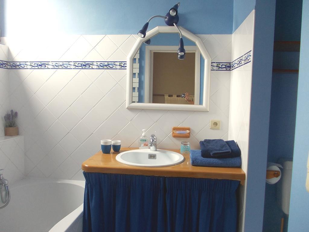 B&B Chambre Chocolat Woluwe-Saint-Lambert Ruang foto